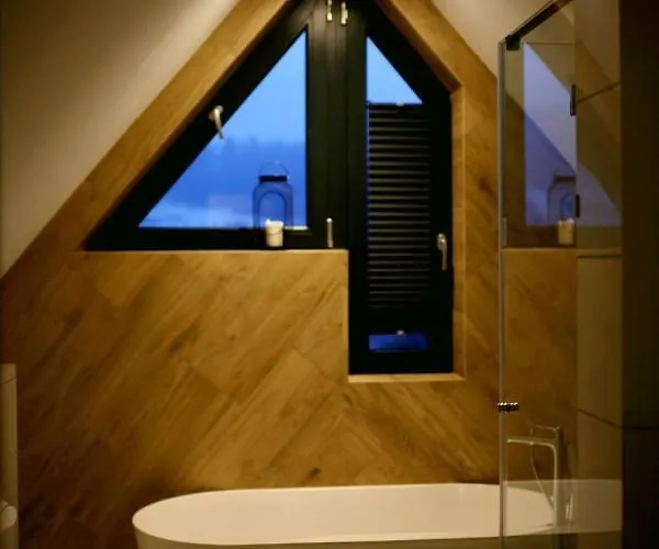 Biole Izby Alpehytte