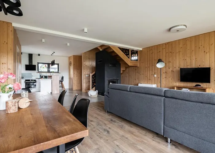 Biole Izby Alpehytte *